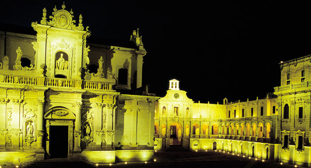 Lecce: Dom und erzbischöfliches Palais